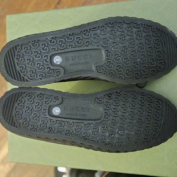 Gucci Men's Black High-Top Sneakers - Picture 5 of 5